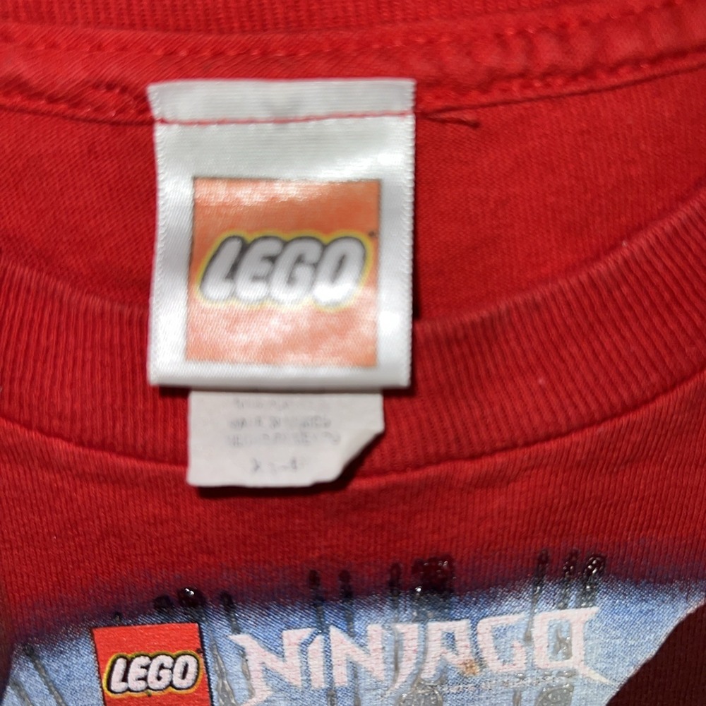 Lego Ninjago Master Of Spinjitzu T Shirt Youth XS 4/5 Red Kai Red Ninja 2012 Tee - Picture 4 of 5